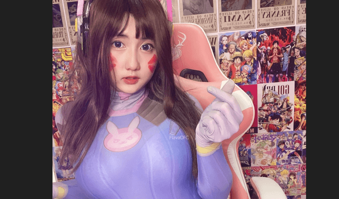 Dea Marella Cosplayer Konten Eksklusif Edisi DVA Suit , PULEN!