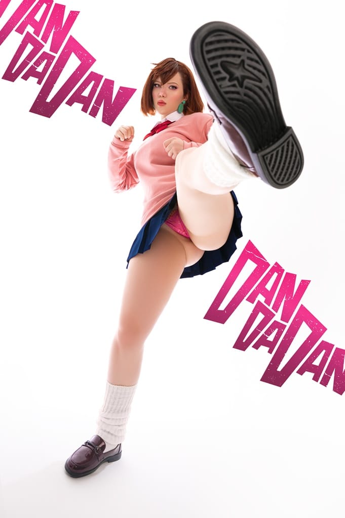 Coser Lada Lyumos – Momo Ayase