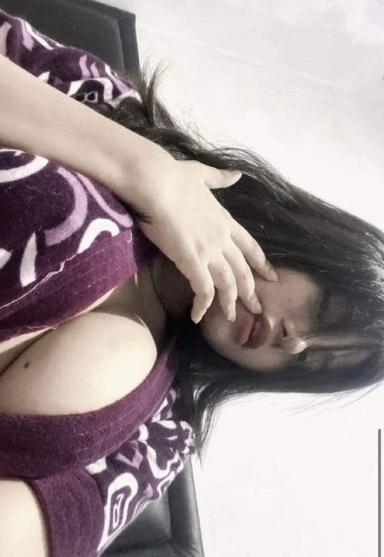 Cola Lucu Konten Eksklusif Trakteer HOT TOBRUT!