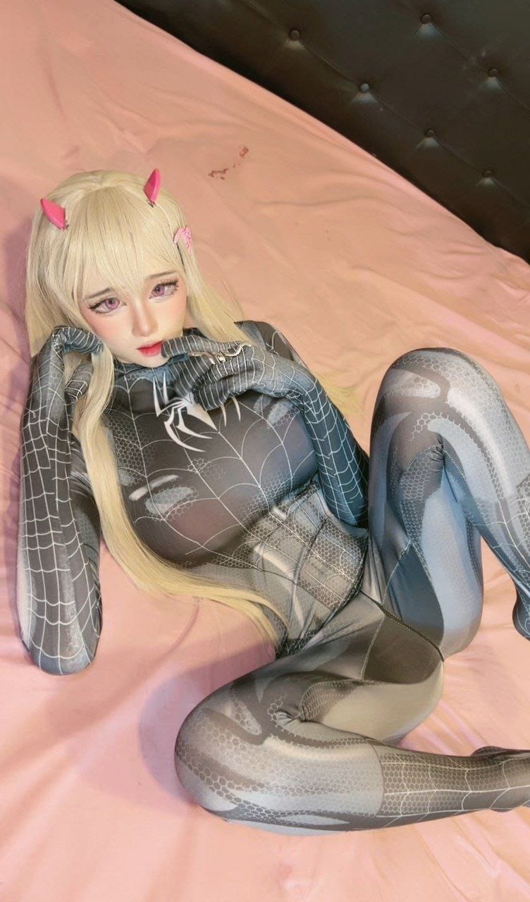 photo 6059668340751843496 y