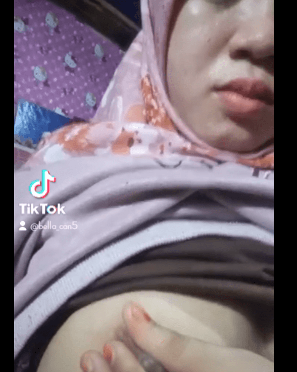 Bella Tiktok Tobrut suka Omek daan Remas remas! pake timun