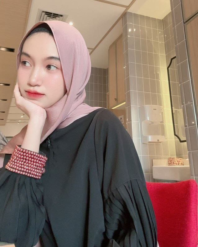 Syaa Hijaber pamer sama OMEK! Cakeppp