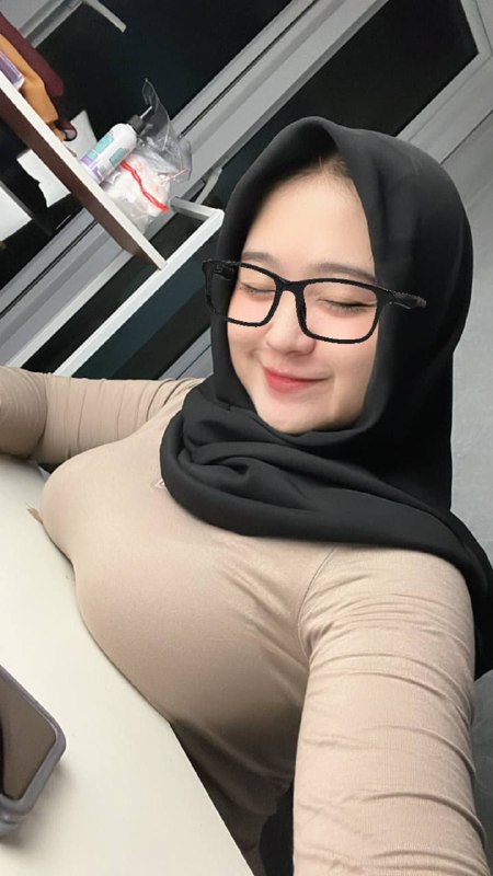 Mom Biti Eksklusif Hijab MOM Tobrut!