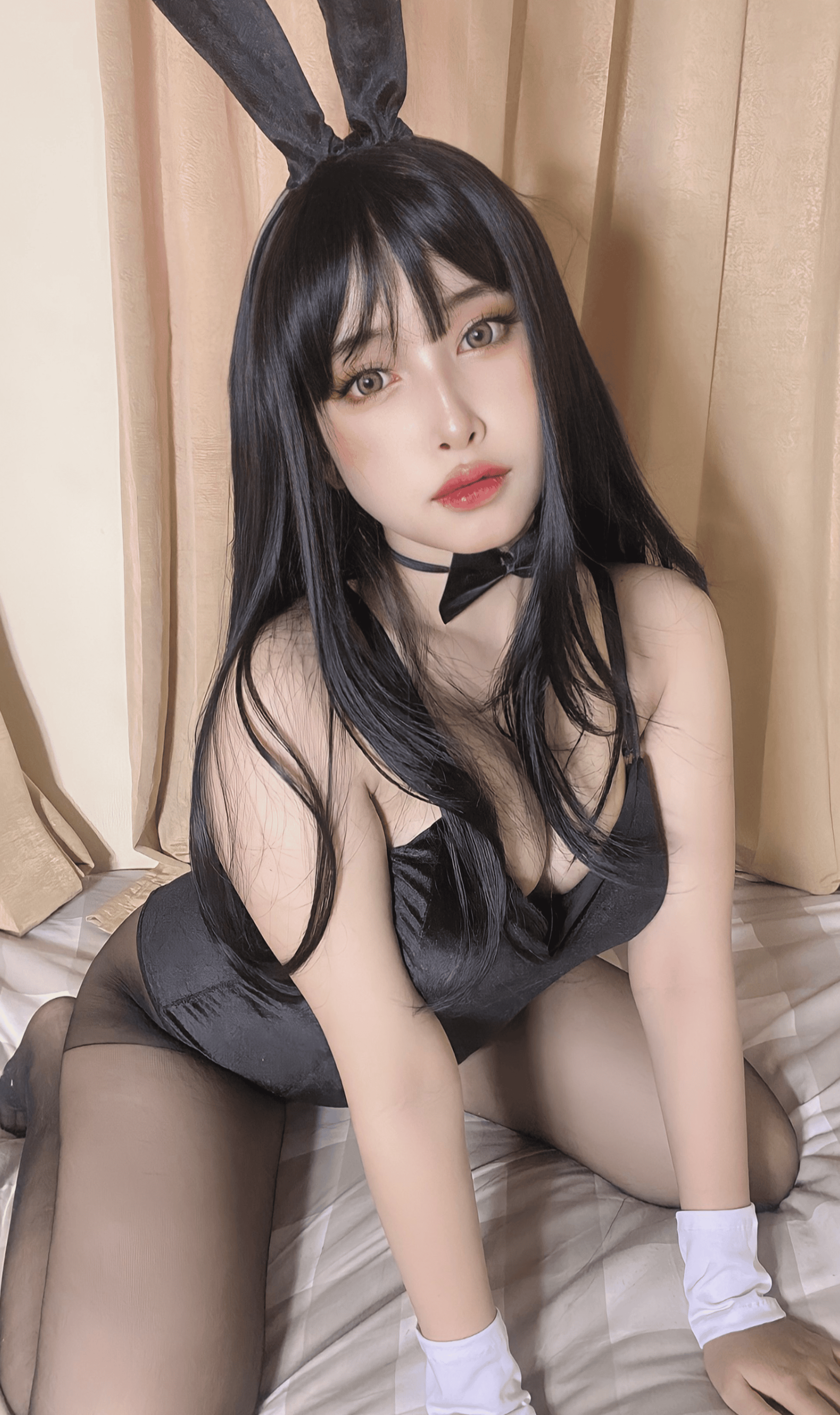 Grachive Xei.la Bunny Suit 6