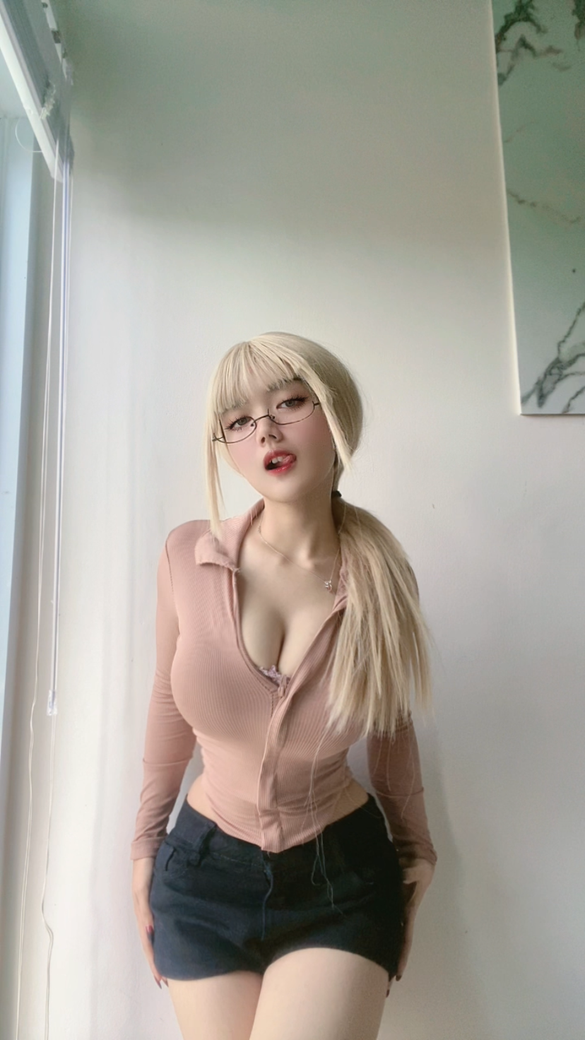 Dly Chan – Minimalist , GOKIL Gede BANGET!!