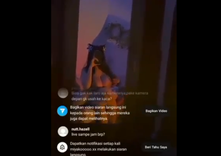 Ayu Chan Omek di LIVE IG!