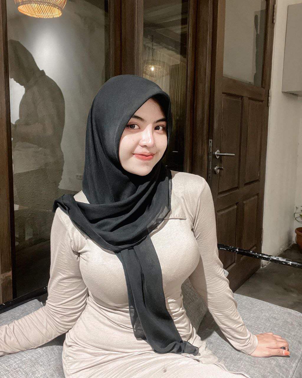 33.TELEGRAM@BagianKenikmat4n