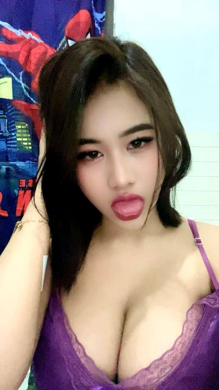 Celinacu Konten Eksklusif , DI JEPIT BRUT!