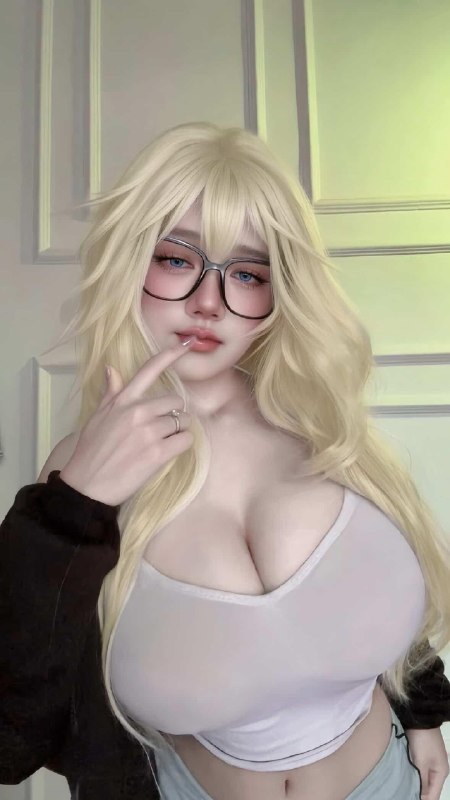 DLY CHAN Ekslusif Konten TERBARU! BUSET SEXY BANGET! 5 j52bl0iu