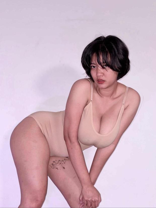 Mbayor Konten Eksklusif VIP HOT bangett! 7 541 website by kawai.day
